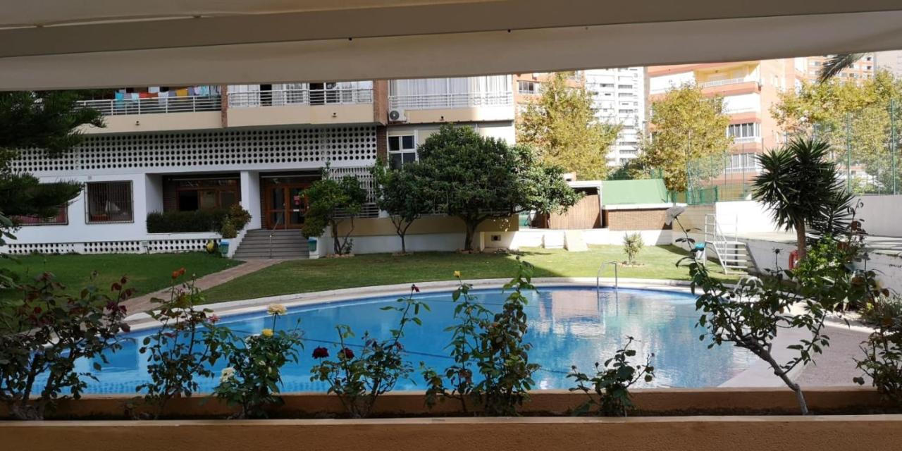 Apartamento Turistico La Pinta Planta 18 Benidorm Bagian luar foto