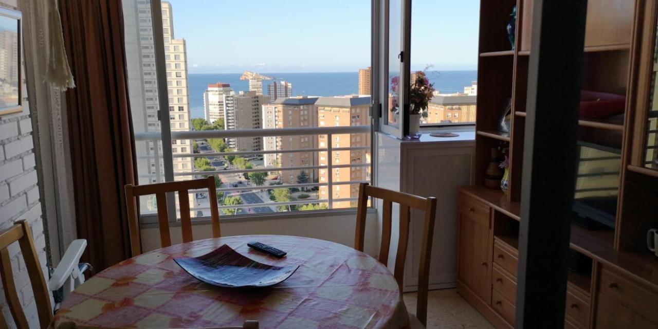 Apartamento Turistico La Pinta Planta 18 Benidorm Bagian luar foto