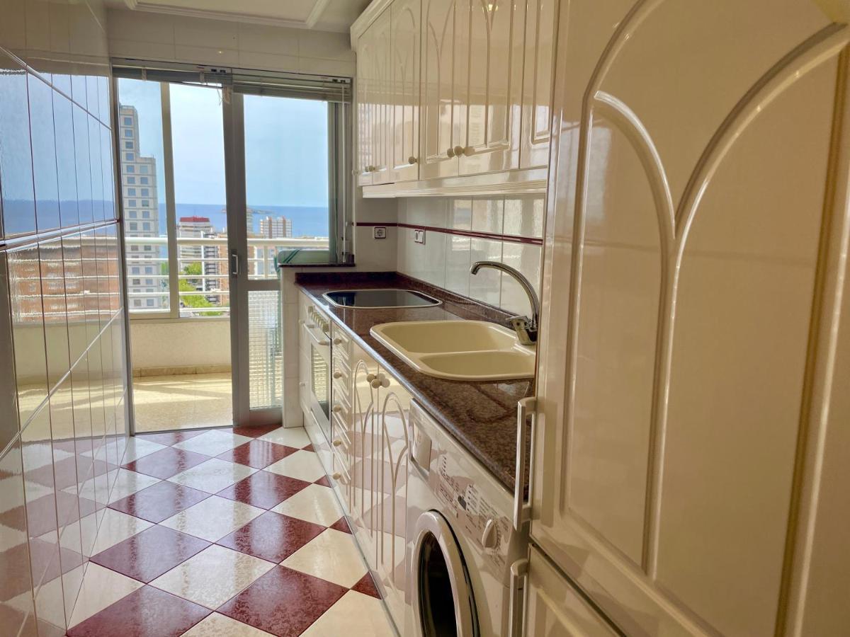 Apartamento Turistico La Pinta Planta 18 Benidorm Bagian luar foto