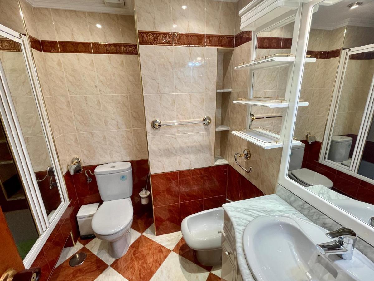 Apartamento Turistico La Pinta Planta 18 Benidorm Bagian luar foto