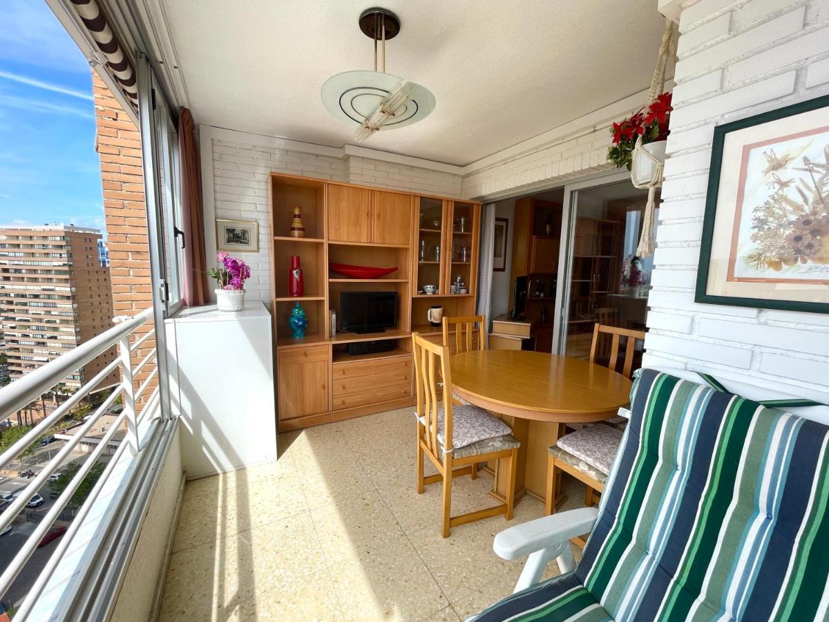 Apartamento Turistico La Pinta Planta 18 Benidorm Bagian luar foto